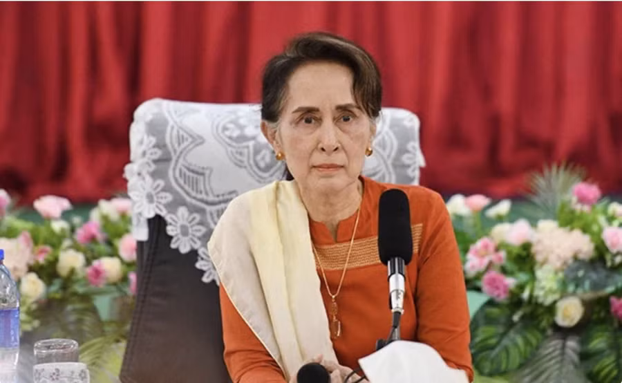 Bà San Suu Kyi