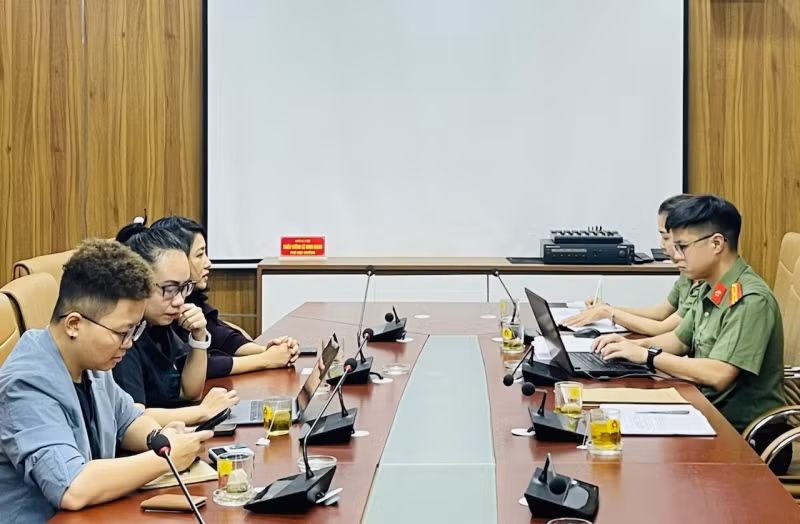 Cục An ninh mạng và Phòng, chống tội phạm sử dụng công nghệ cao đã làm việc với đại diện Công ty TNHH Grab để xác định rõ nguyên nhân, trách nhiệm và hướng xử lý, khắc phục.