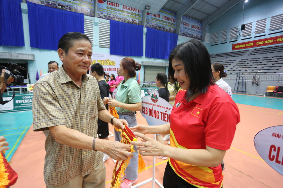 Giải đấu quy tụ hơn 200 VĐV tranh tài. Ảnh: Văn Ngọc Giải đấu quy tụ hơn 200 VĐV tranh tài. Ảnh: Văn Ngọc