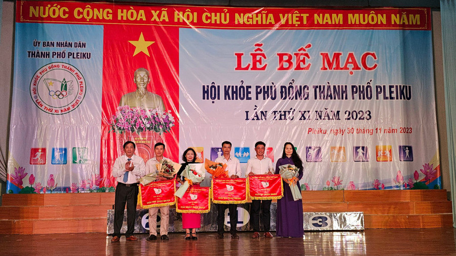 Các trường Tiểu học giành thứ hạng cao toàn đoàn ở Hội khỏe năm nay. Ảnh: Văn Ngọc