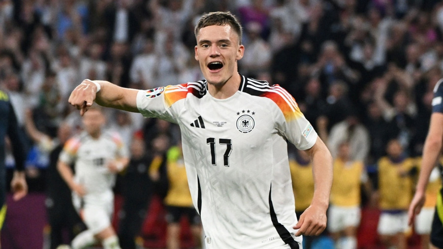 Ngôi sao trẻ Wirtz mở điểm từ khá sớm cho tuyển Đức. Ảnh: Reuters