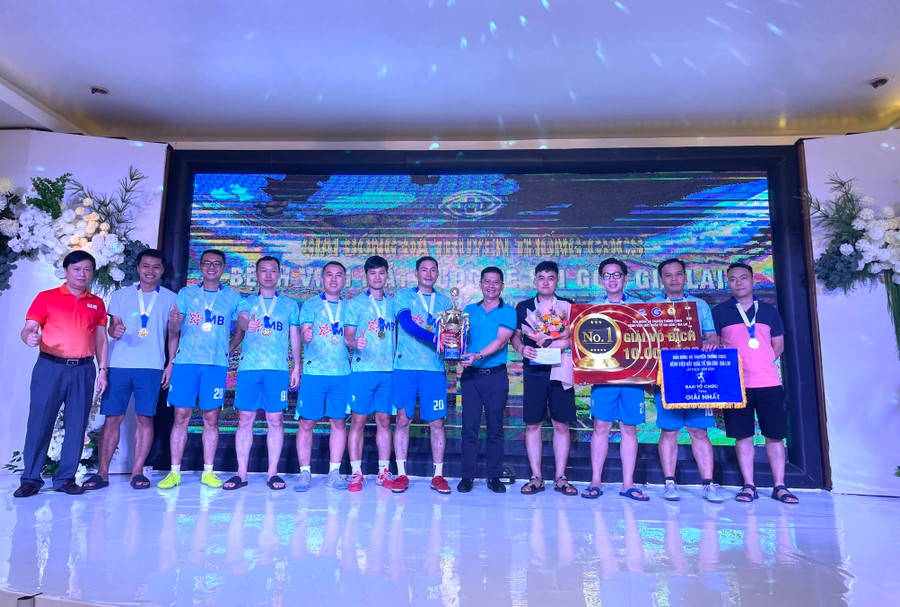 MB Bank Gia Lai đã đăng quang ngôi vô địch ở giải đấu năm nay. Ảnh: Văn Ngọc MB Bank Gia Lai đã đăng quang ngôi vô địch ở giải đấu năm nay. Ảnh: Văn Ngọc