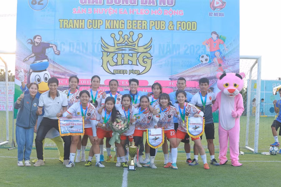 Các cô gái Link Coffee Gia Lai đã giành chức vô địch một cách thuyết phục. Ảnh: Anh Dũng