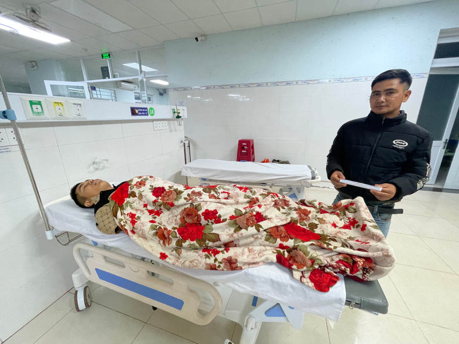 Nhiều gia đình mất Tết vì có người thân bị tai nạn giao thông. Ảnh: Văn Ngọc