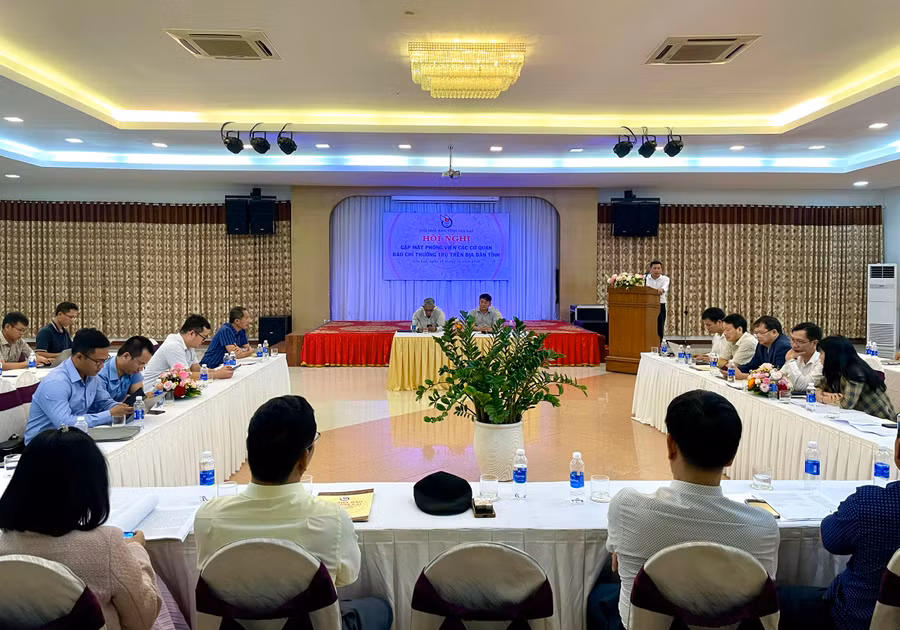 Quang cảnh buổi gặp mặt. Ảnh: Lam Nguyên