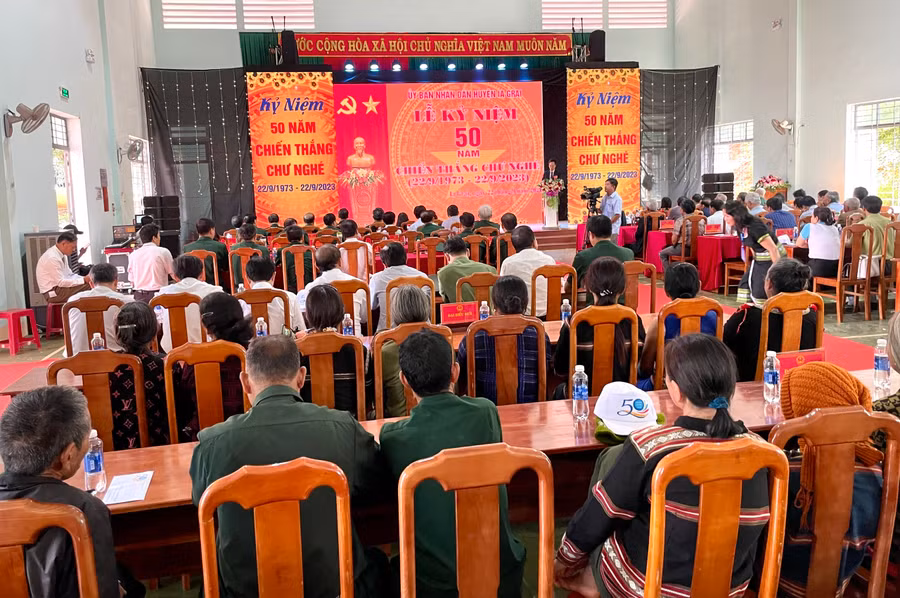 Quang cảnh buổi lễ. Ảnh: Lam Nguyên