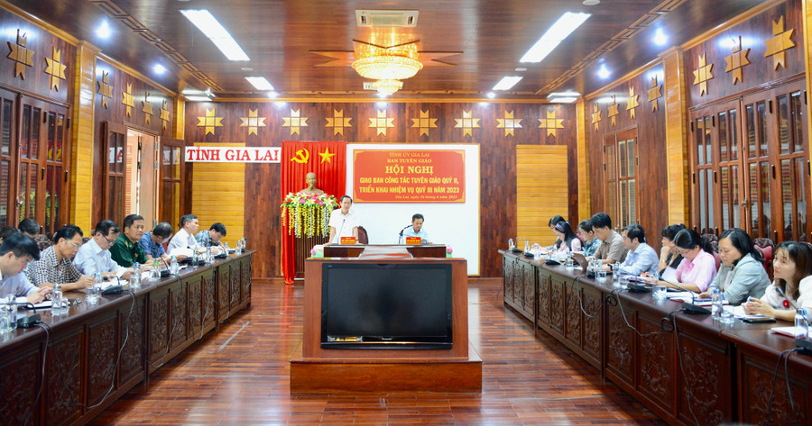Quang cảnh hội nghị. Ảnh: Lam Nguyên