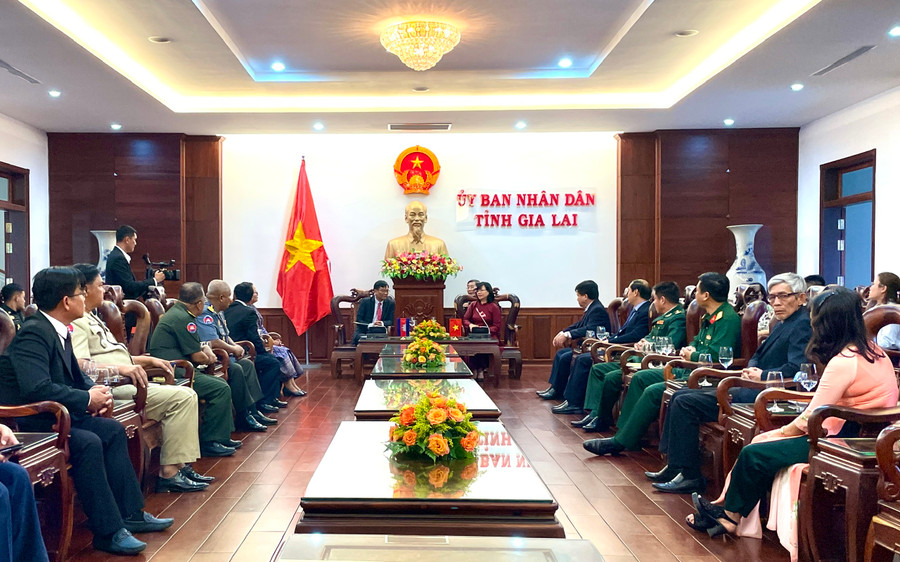 Quang cảnh buổi đón tiếp đoàn cán bộ tỉnh Stung Treng (Vương quốc Campuchia). Ảnh: Lam Nguyên Quang cảnh buổi đón tiếp đoàn cán bộ tỉnh Stung Treng (Vương quốc Campuchia). Ảnh: Lam Nguyên