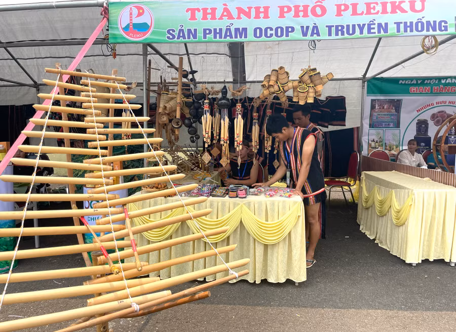 Một gian hàng của TP. Pleiku. Ảnh: Lam Nguyên