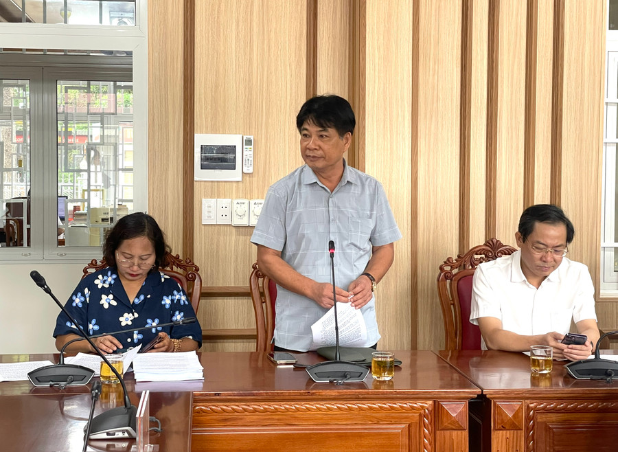 Phó Giám đốc Đài Phát thanh và Truyền hình tỉnh Nguyễn Khắc Quang phát biểu tại cuộc gặp mặt tuyên truyền Giải Diên Hồng. Ảnh: Lam Nguyên Phó Giám đốc Đài Phát thanh và Truyền hình tỉnh Nguyễn Khắc Quang phát biểu tại cuộc gặp mặt tuyên truyền Giải Diên Hồng. Ảnh: Lam Nguyên