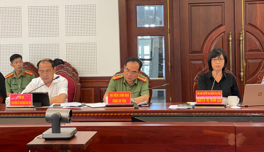Phó Chủ tịch UBND tỉnh Nguyễn Thị Thanh Lịch đề nghị cần chủ động phối hợp tổ chức thành công chương trình. Ảnh: Lam Nguyên Phó Chủ tịch UBND tỉnh Nguyễn Thị Thanh Lịch đề nghị cần chủ động phối hợp tổ chức thành công chương trình. Ảnh: Lam Nguyên