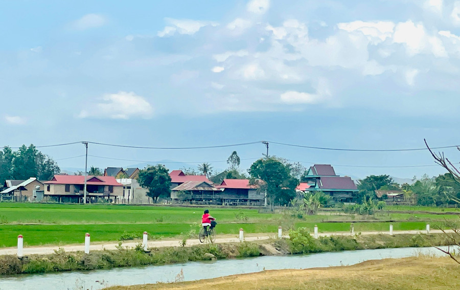 Nhà sàn là kiến trúc truyền thống của hầu hết các hộ dân ở xã Ia Yeng, huyện Phú Thiện. Ảnh: Lam Nguyên