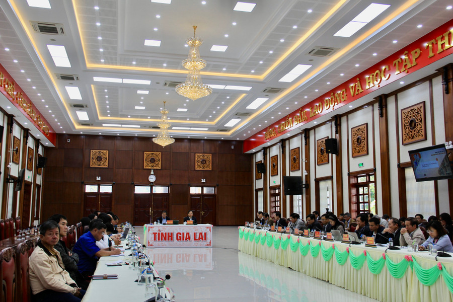 Quang cảnh hội thảo tại điểm cầu Gia Lai. Ảnh: Lam Nguyên Quang cảnh hội thảo tại điểm cầu Gia Lai. Ảnh: Lam Nguyên