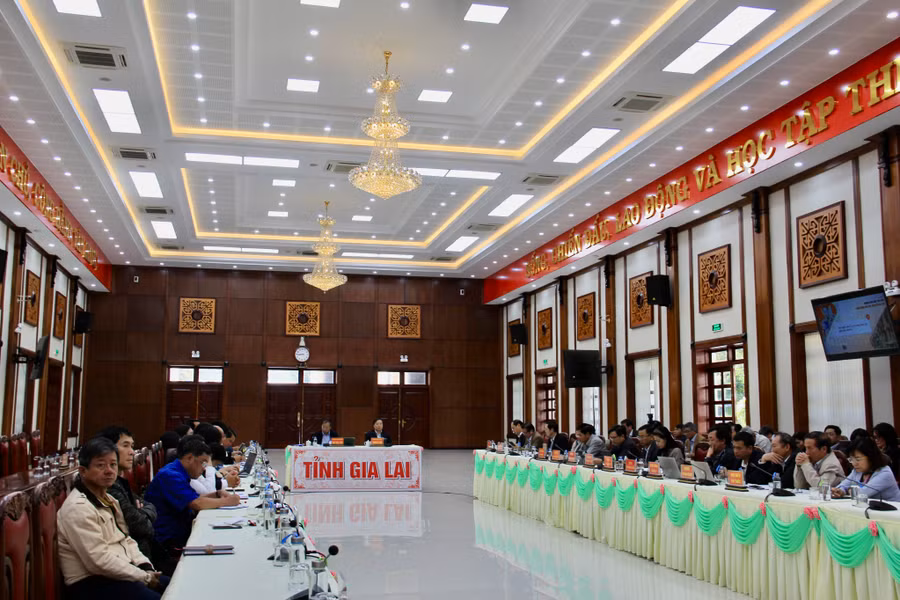 Quang cảnh hội thảo tại điểm cầu Gia Lai. Ảnh: Lam Nguyên
