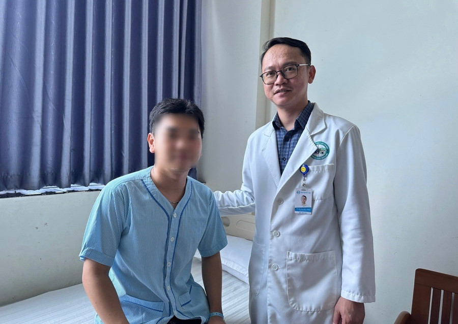 Em N.M.C. ổn định sức khỏe sau phẫu thuật. Ảnh bệnh viện cung cấp z6749660946286-8f518c732274d9bfcf6b794224a022e0.jpg