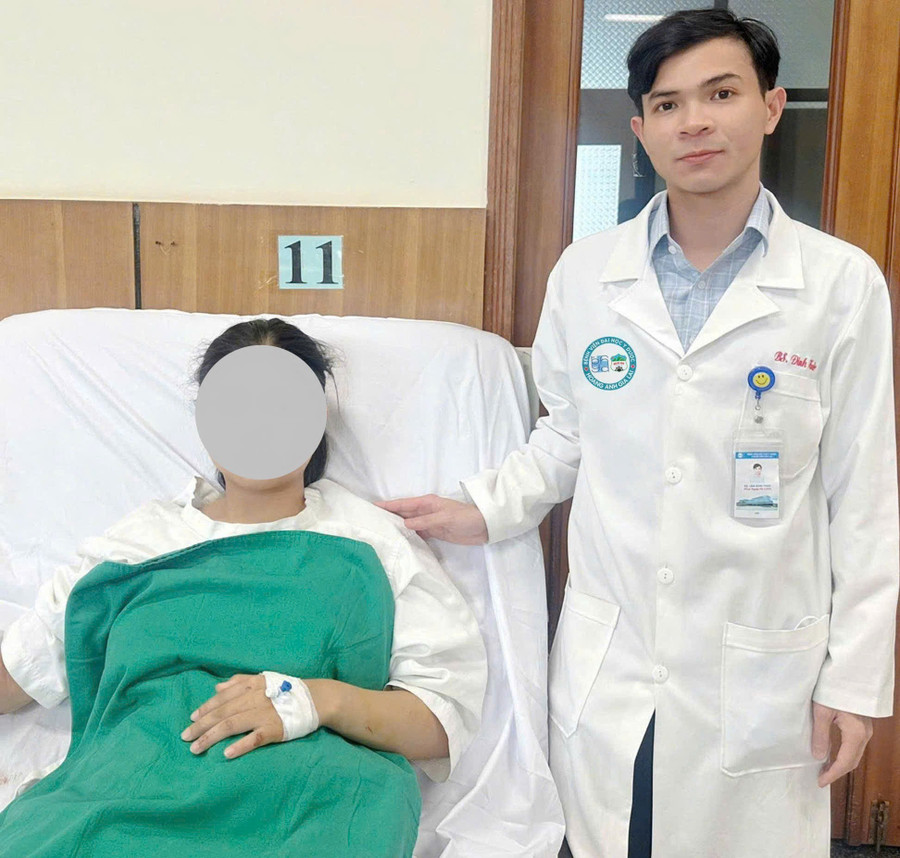 Sau phẫu thuật, em P.H.C.A. đã ổn định sức khỏe, có thể tham dự kỳ thi. Ảnh Bệnh viện cung cấp z6741453694981-9ca776506ab9f57a5677c3d30b381786.jpg