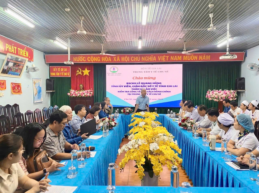 Quang cảnh buổi làm việc. Ảnh: CTV z7056434802479-b01fdcf93167b4a58dce9a53b9faf52e.jpg