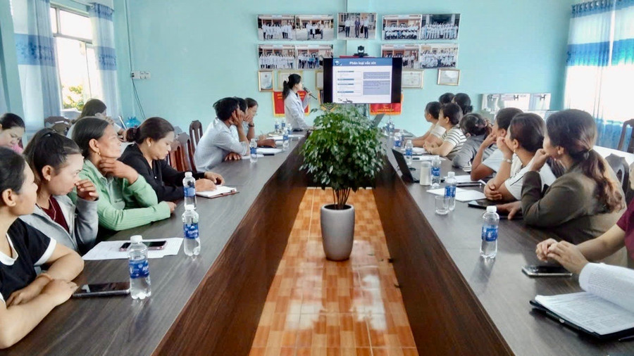 Quang cảnh lớp tập huấn. Ảnh: CTV z7076398894465-13b7e5188c2c7774952cc0217b1584e5.jpg