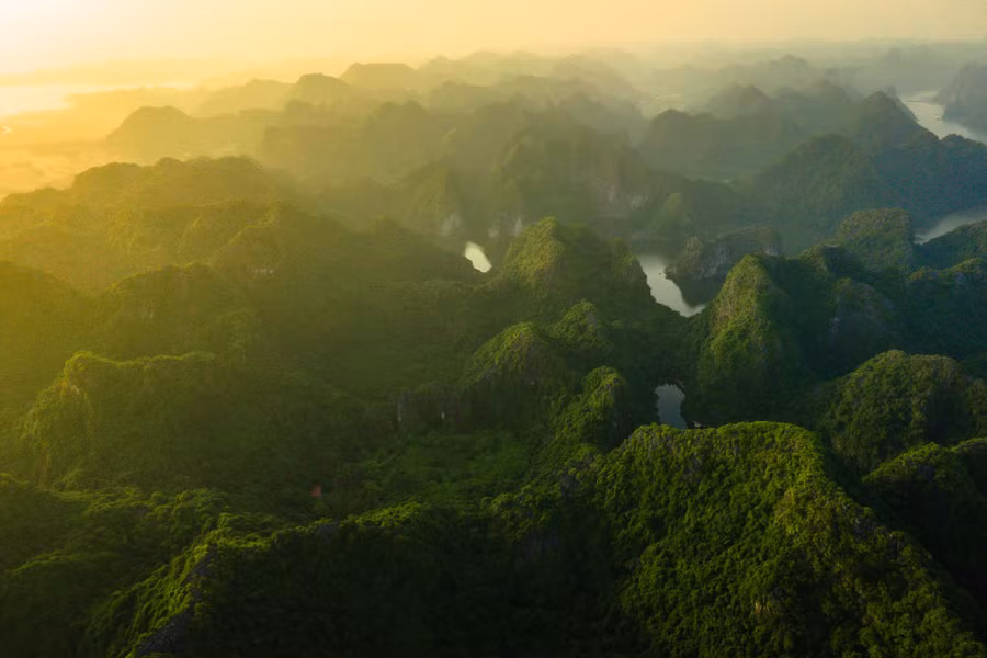 Một góc Khu dự trữ sinh quyển Cát Bà, thuộc đặc khu Cát Hải