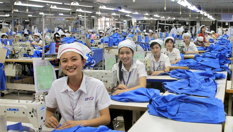 Trung tâm Dịch vụ việc làm tỉnh Gia Lai phối hợp tuyển 40 lao động làm việc tại Đài Loan, mức lương gần 25 triệu đồng/tháng. Ảnh: T.L xuat-khau-lao-dong-dai-loan-nganh-may2.jpg