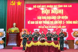 Gia Lai: Bàn giao Ban Chỉ huy Quân sự cấp huyện về Ban Chỉ huy Phòng thủ khu vực