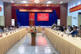 Phú Thiện: Cán bộ chủ chốt góp ý Dự thảo lần thứ nhất Báo cáo chính trị trình Đại hội Đảng bộ huyện