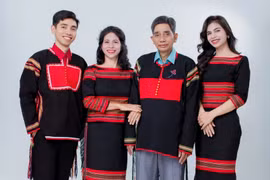 Chuyện học trong một gia đình trí thức Jrai