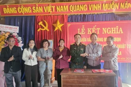 Văn phòng Đoàn ĐBQH&HĐND tỉnh kết nghĩa với các thôn, làng.