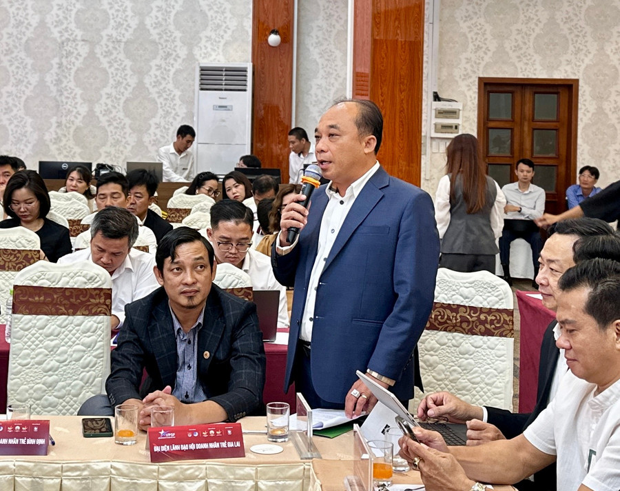 Ông Nguyễn Quang Duy-Chủ tịch HĐQT D&T Group, Phó Chủ tịch thường trực Hội Doanh nhân trẻ Khánh Hòa đề xuất một số giải pháp để phát triển doanh nghiệp tư nhân. Ảnh: Hà Duy 5-ong-nguyen-quang-duy-chu-tich-hdqt-dt-group-pho-chu-tich-thuong-truc-hoi-doanh-nhan-tre-khanh-hoa-de-xuat-mot-so-giai-phap-de-phat-trien-doanh-nghiep-tu-nhan-anh-ha-duy.jpg