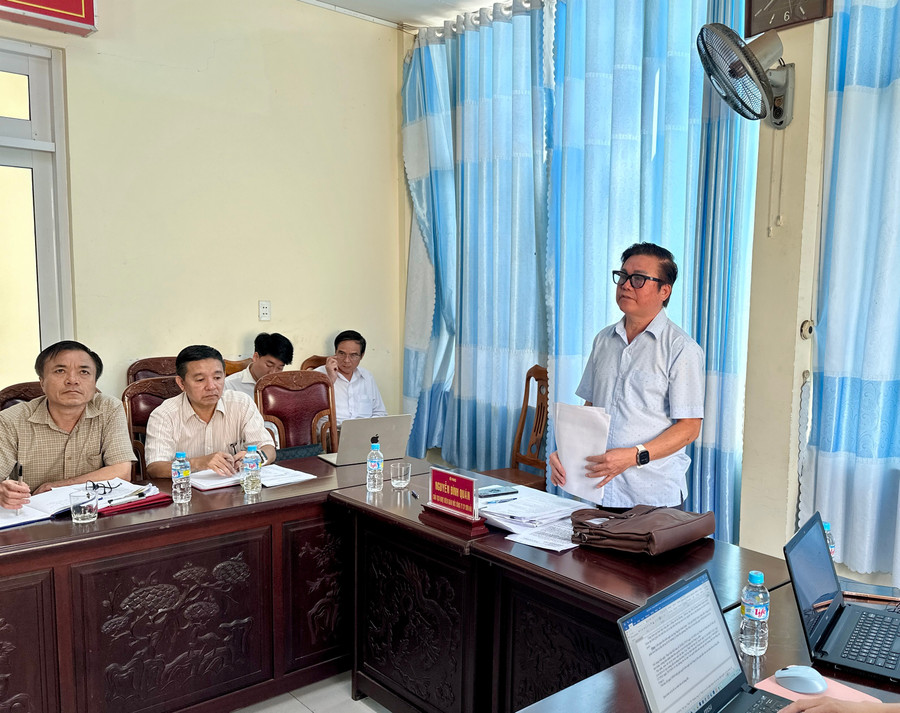 Ông Nguyễn Đình Quán-Chủ tịch HĐQT kiêm Giám đốc Công ty cổ phần Sơn Hải, kiến nghị tháo gỡ khó khăn liên quan đến tiền sử dụng đất. Ảnh: Hà Duy img-2608.jpg
