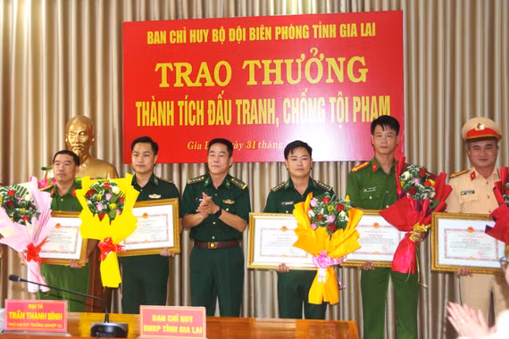 BĐBP tỉnh Gia Lai trao thưởng các tập thể, cá nhân có thành tích trong đấu tranh phòng, chống tội phạm