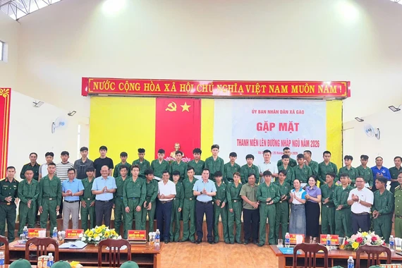 Xã Gào gặp mặt thanh niên lên đường nhập ngũ năm 2026