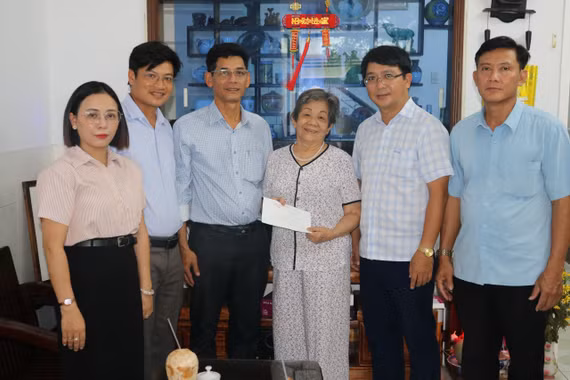 Hà Ra - Phú Hựu: Sáng mãi niềm tin với Đảng