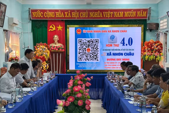 Chuyển đổi số từ cơ sở: Để chính quyền địa phương hai cấp phục vụ nhân dân tốt hơn
