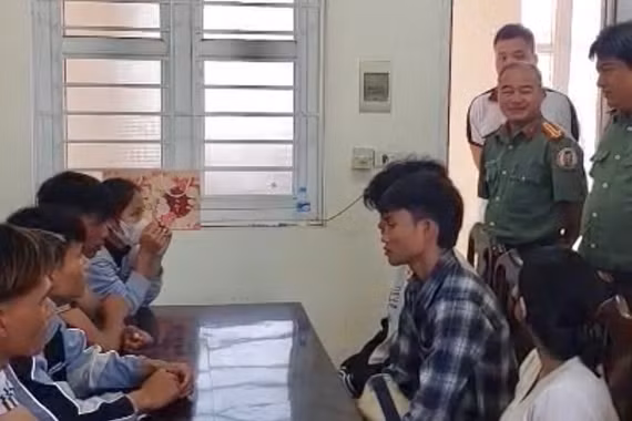 Hỗ trợ 7 trường hợp cư trú trái phép tại Thái Lan hồi hương