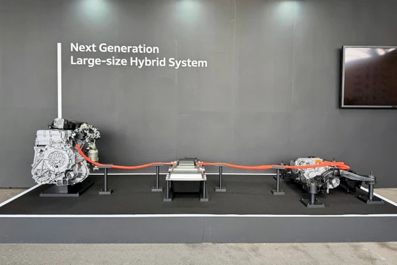 Động cơ đốt trong trở lại: Khi những “trái tim cơ khí” bước vào kỷ nguyên điện hóa