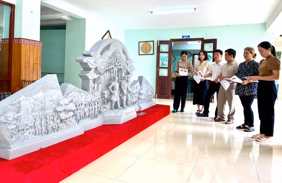 mau-phac-thao.jpg