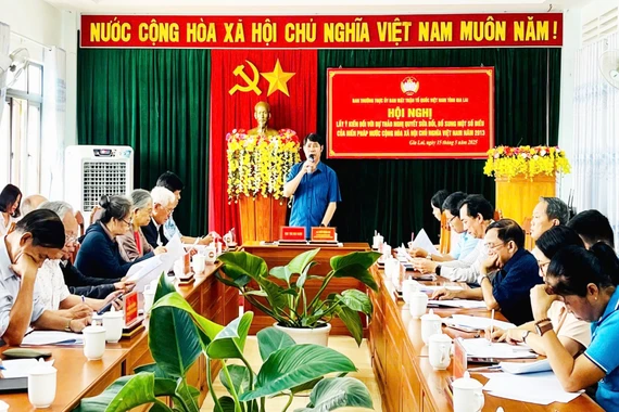 Phát huy dân chủ trong sửa đổi Hiến pháp năm 2013