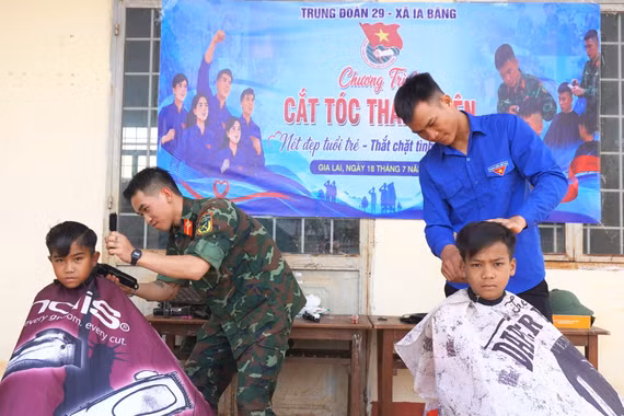 “Hành quân xanh” vì nhân dân phục vụ