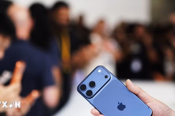 Adobe bổ sung tính năng mới hỗ trợ AI cho camera