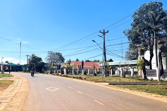 Khơi nội lực, gắn giảm nghèo với xây dựng nông thôn mới