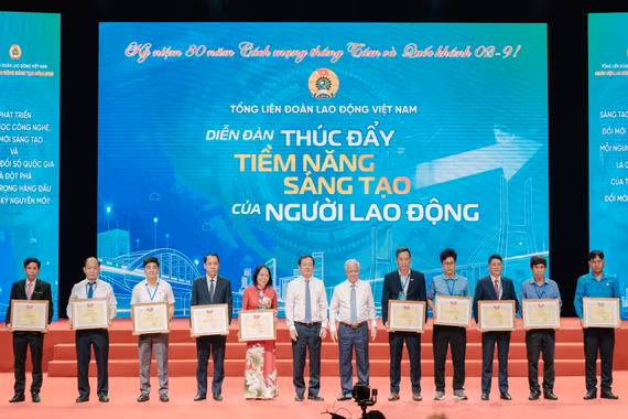 Sáng tạo gắn với thực tiễn đào tạo