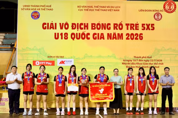 Đội nữ Gia Lai giành huy chương đồng Giải vô địch bóng rổ trẻ 5x5 U18 quốc gia 2026