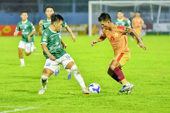 Quy Nhơn United “trắng tay” trên sân khách trước Khatoco Khánh Hòa.