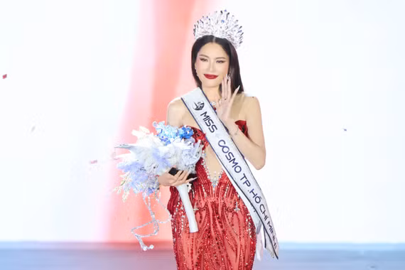 Nguyễn Thị Lệ Nam đăng quang Miss Cosmo TP.HCM 2026