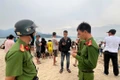 Phát hiện thi thể hai học sinh trôi dạt vào bãi biển Nam Ô