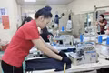Giữ người cho siêu đô thị