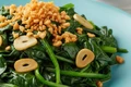 Ăn rau chân vịt thường xuyên giúp cải thiện đường huyết ra sao?