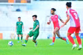 Quy Nhơn United “ngã ngựa”, mất vị trí top 3 tại vòng 17 Giải hạng Nhất Quốc gia.