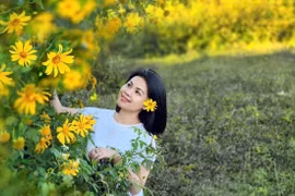 Nhà thơ Ngô Thanh Vân: Đường văn chạm vào trái tim, thành tình yêu biết hát